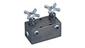Item Image - 9642  Manifold Block with Needle Valves